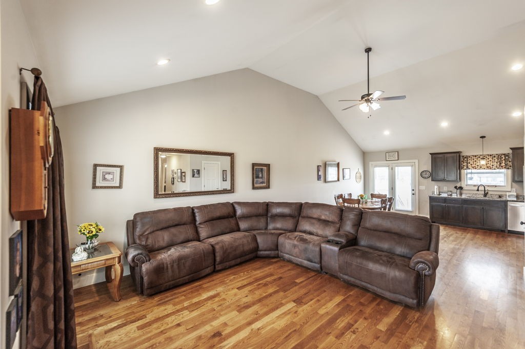 1699 Rapids Road Portland, TN 37148 - Photo 4 of 27