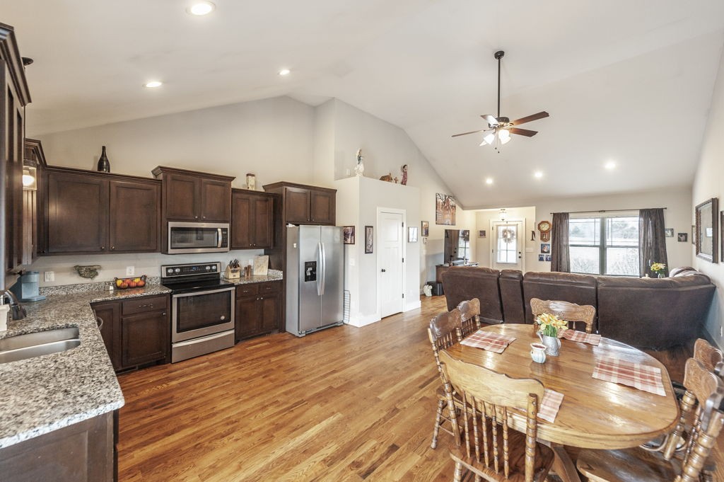 1699 Rapids Road Portland, TN 37148 - Photo 8 of 27