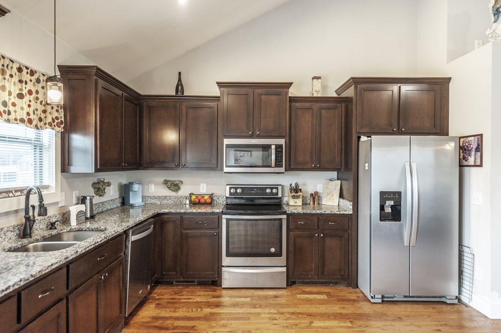 1699 Rapids Road Portland, TN 37148 - Photo 9 of 27