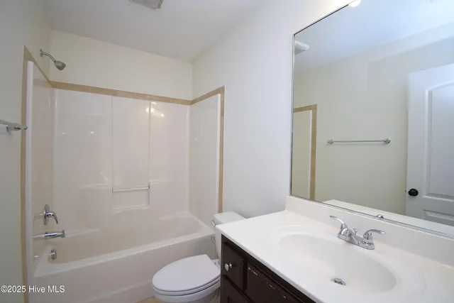 $1,700 | 2401 Sawgrass Drive, Winterville, NC 28590