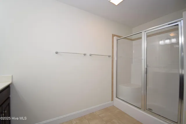 $1,700 | 2401 Sawgrass Drive, Winterville, NC 28590