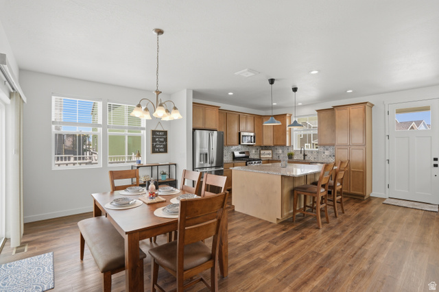 11728 South Rini Road South Jordan, UT 84009 - Photo 7 of 34