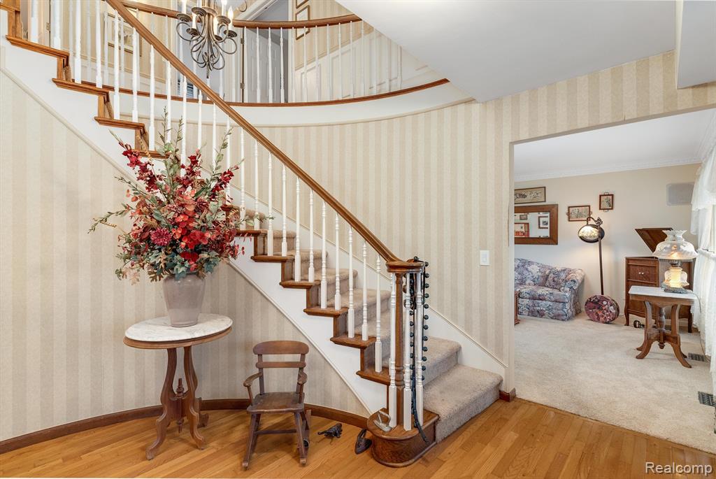 682 Heritage Lane Rochester Hills, MI 48309 - Photo 7 of 88