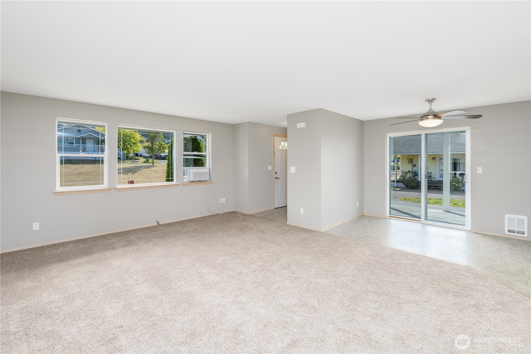 121 Alpine Loop Sequim, WA 98382 - Photo 9 of 40 Gallery Image 9