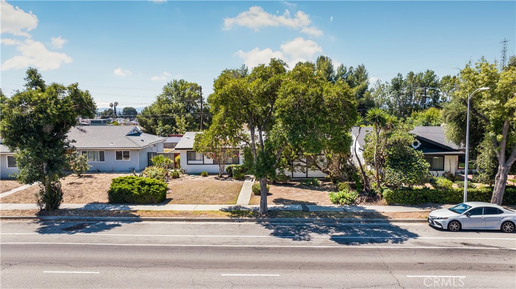 17050 Rinaldi Street Granada Hills, CA 91344 - Photo 25 of 29