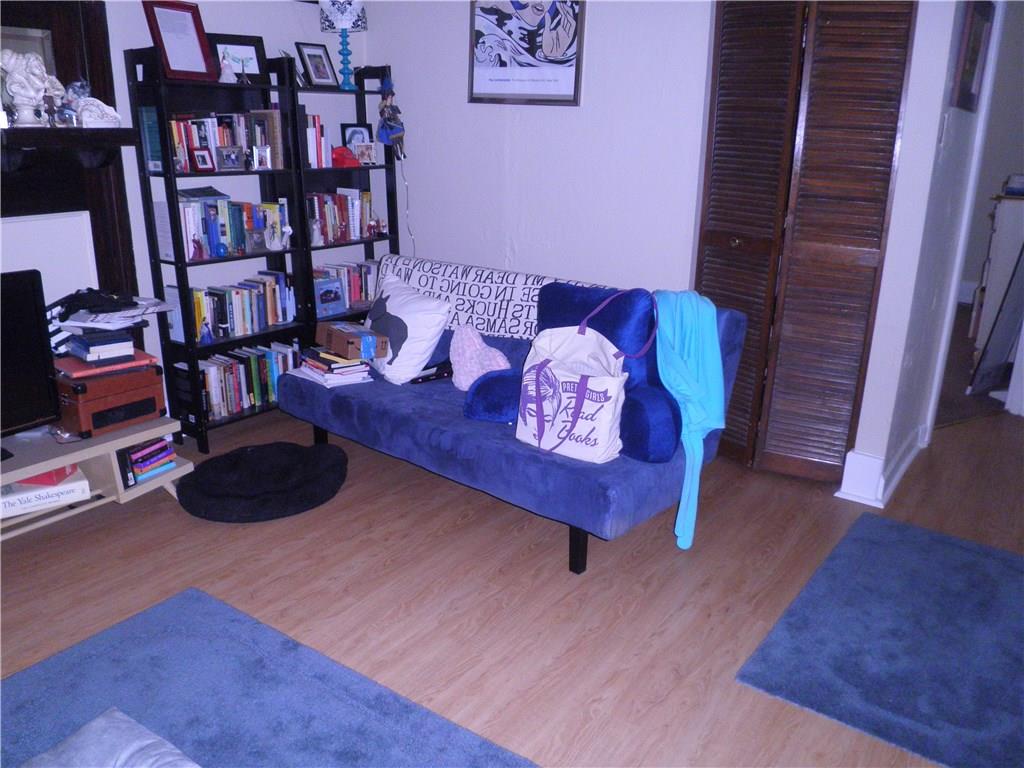 1424 Rutherford Avenue Beechview, PA 15216 - Photo 3 of 19 First floor Unit 1 living room