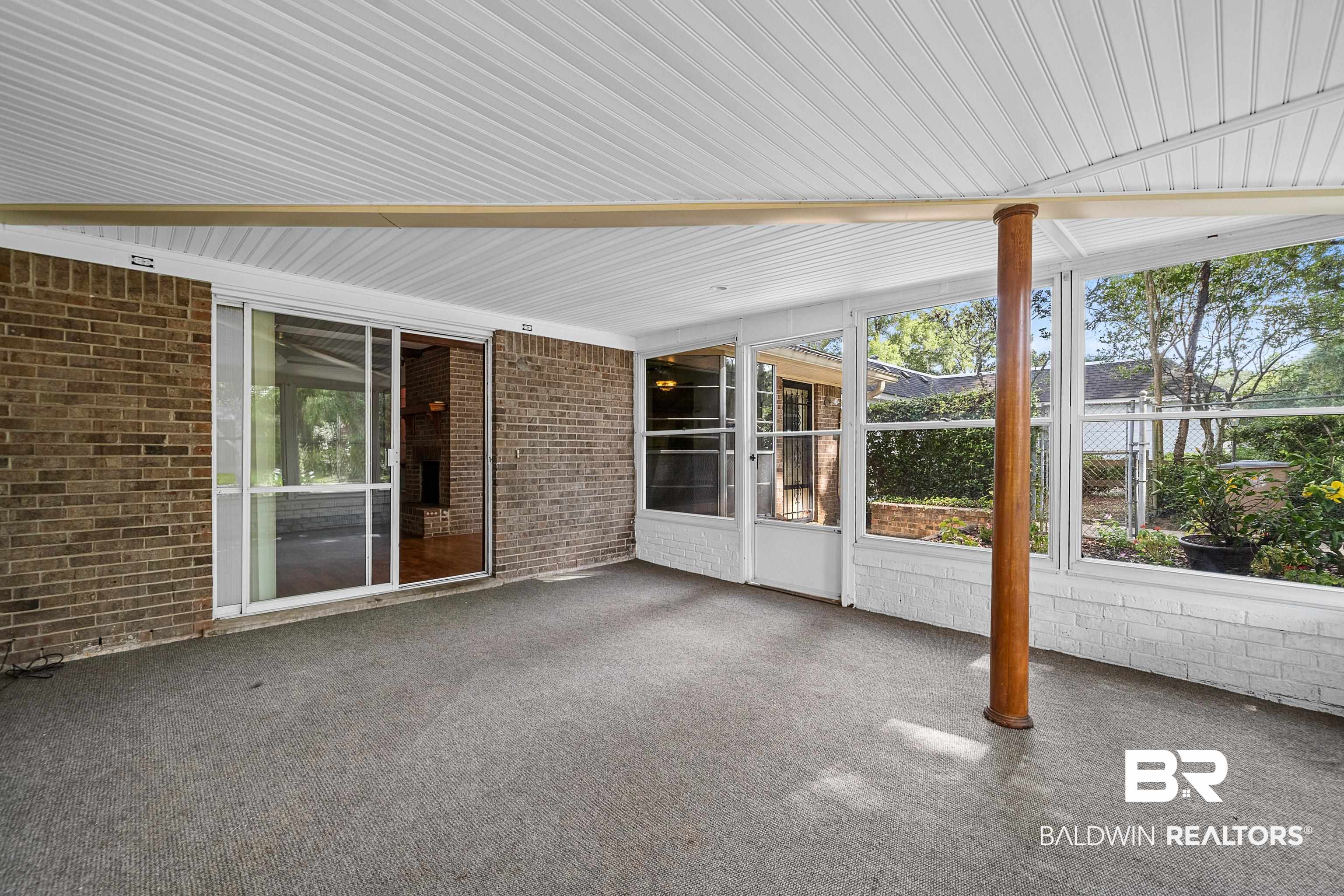 2308 Lantern Lane West Mobile, AL 36693 - Photo 21 of 29 Spacious Sunroom