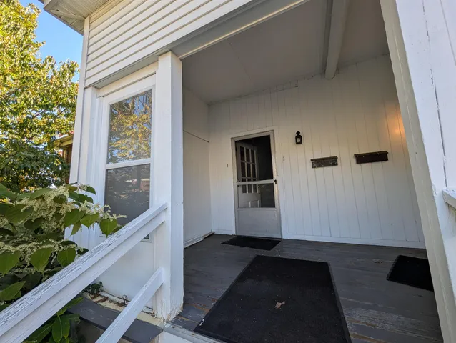 $2,000 | 114 A High Street, Somersworth, NH 03878