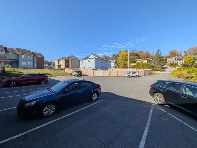 $2,000 | 114 A High Street, Somersworth, NH 03878