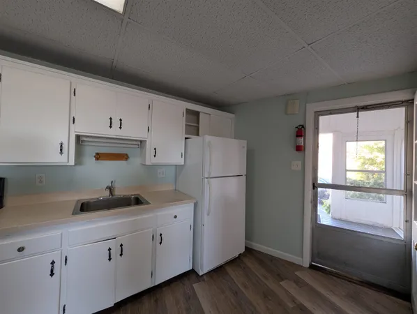 $2,000 | 114 A High Street, Somersworth, NH 03878