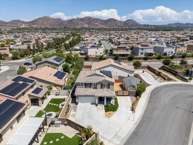 $675,000 | 29102 Crabapple, Lake Elsinore, CA 92530