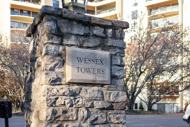 $2,300 | 6666 Brookmont Terrace, Unit 307, Nashville, TN 37205