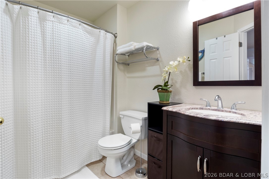 40 Lighthouse Road, Unit 2203 Lake Ozark, MO 65049 - Photo 14 of 25