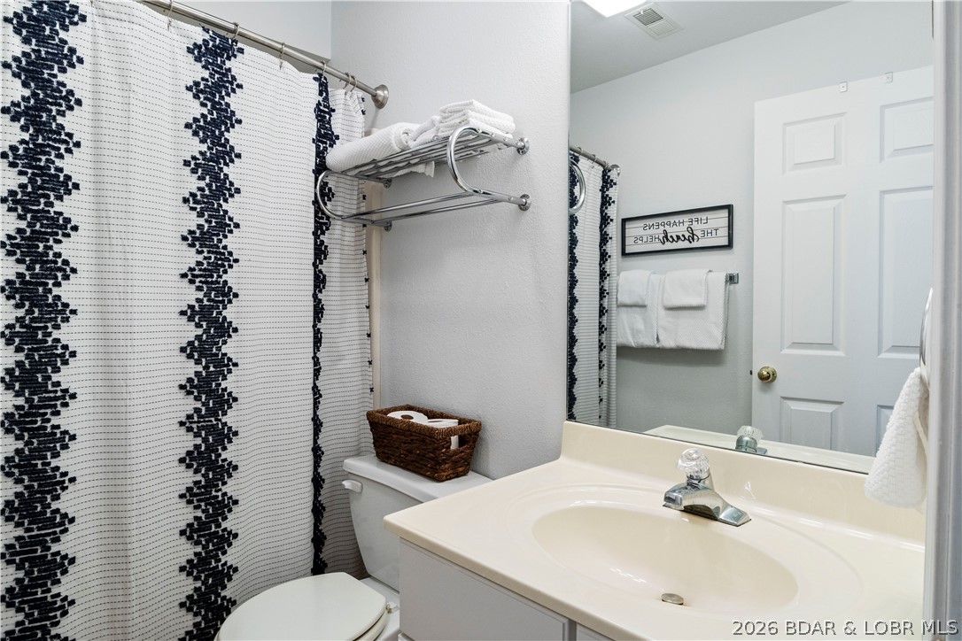 40 Lighthouse Road, Unit 2203 Lake Ozark, MO 65049 - Photo 6 of 25