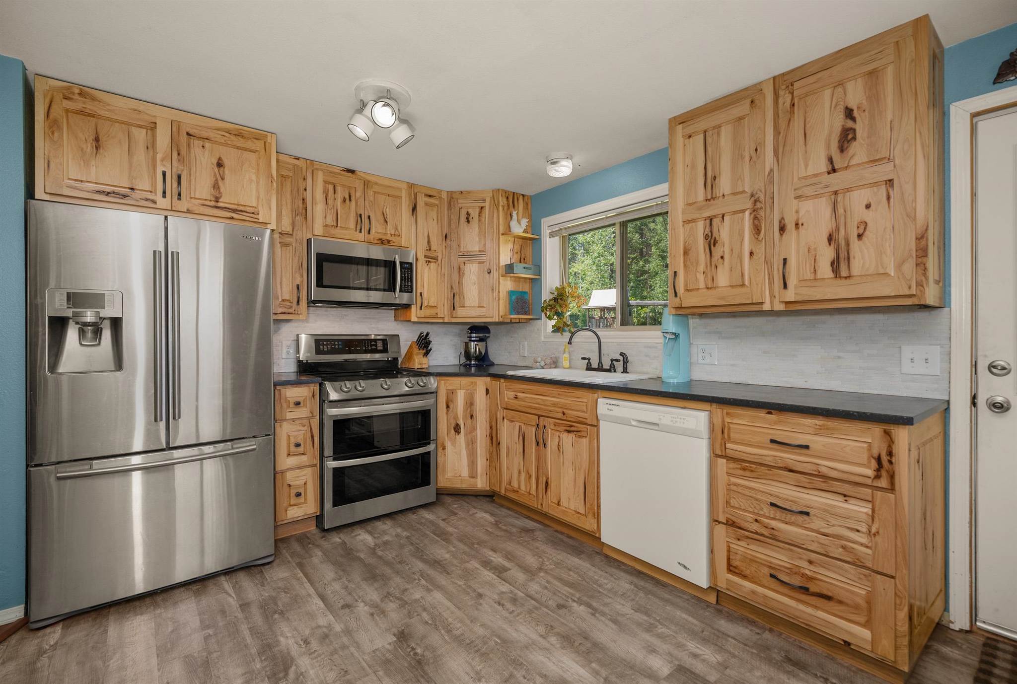 4973 Mason Road Clayton, WA 99110 - Photo 15 of 50
