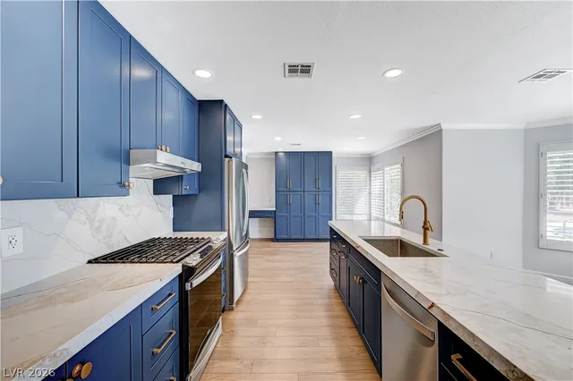 $3,750 | 2704 Fire Water Court, Las Vegas, NV 89117