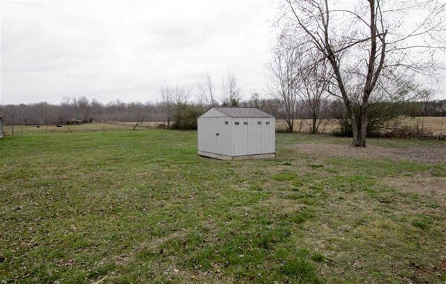 54 Jeans Road Fayetteville, TN 37334 - Photo 25 of 30 STORAGE BUILDING