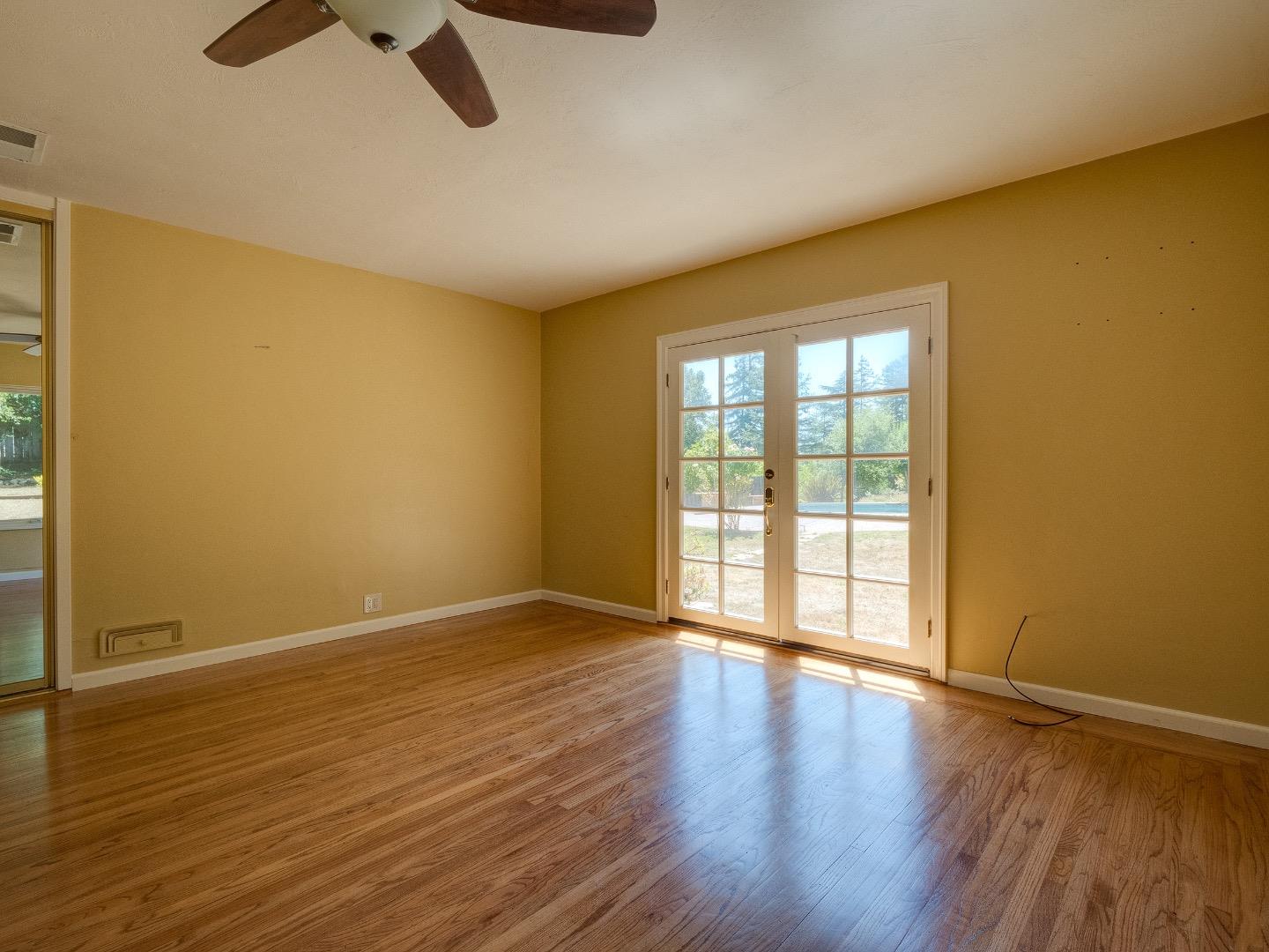 115 Harcross Road Woodside, CA 94062 - Photo 13 of 17 Gallery Image 13