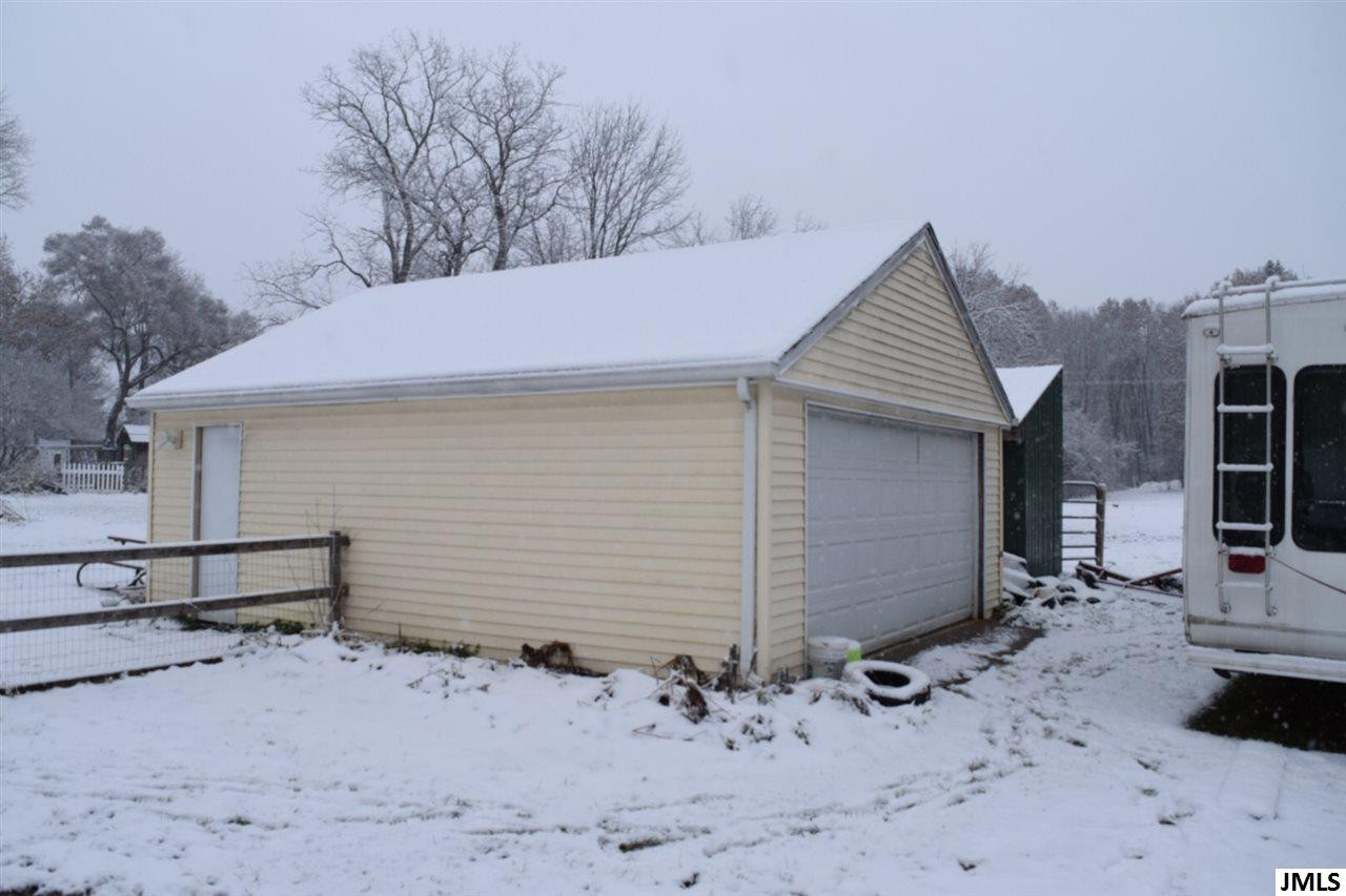 3803 Seymour Road Jackson, MI 49201 - Photo 14 of 32 Photo 14
