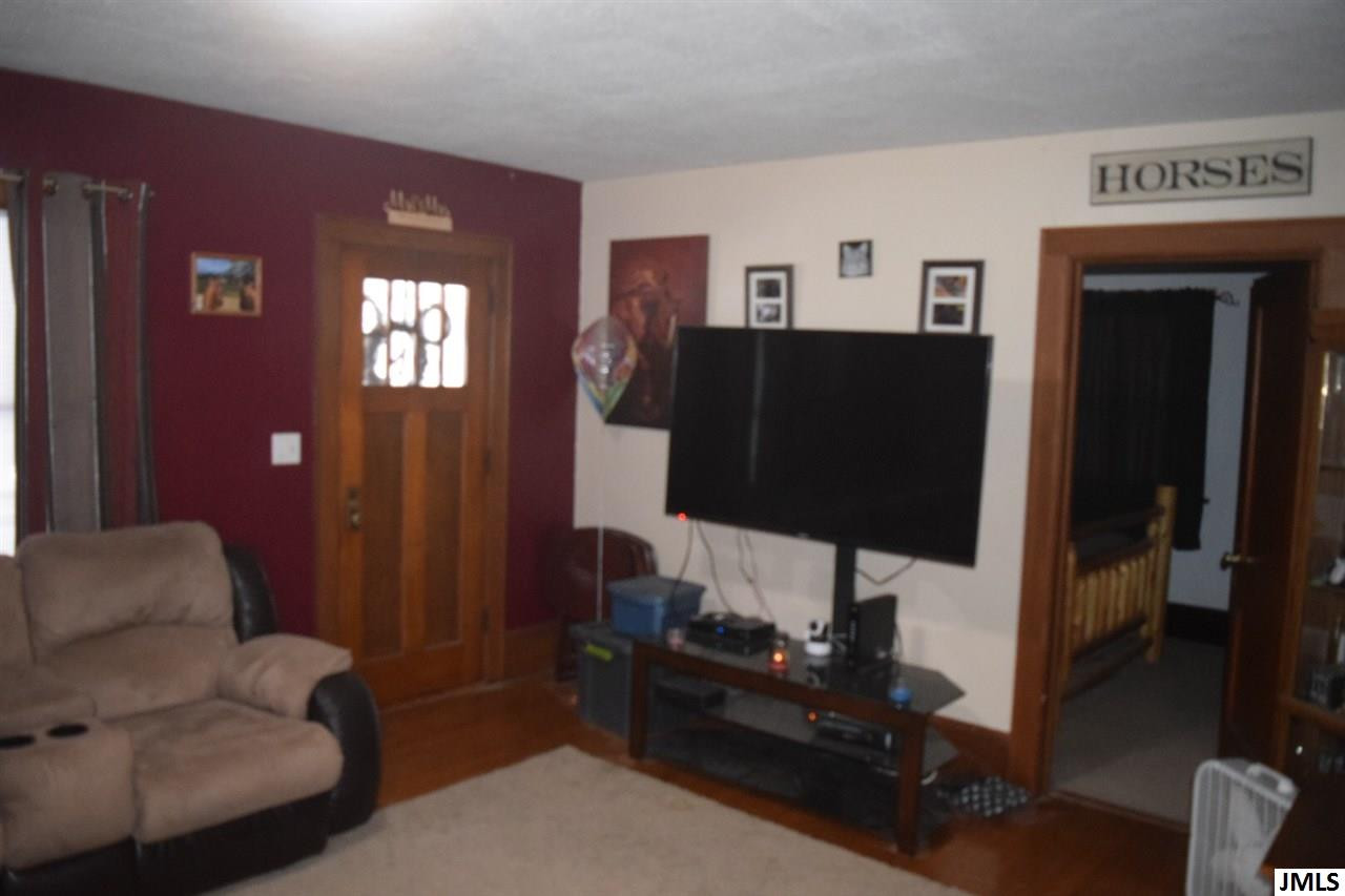 3803 Seymour Road Jackson, MI 49201 - Photo 3 of 32 Photo 3