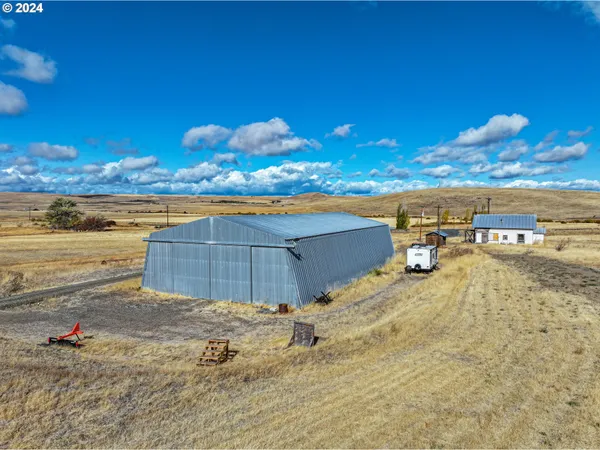 $575,000 | 1602 Centerville Highway, Centerville, WA 98613