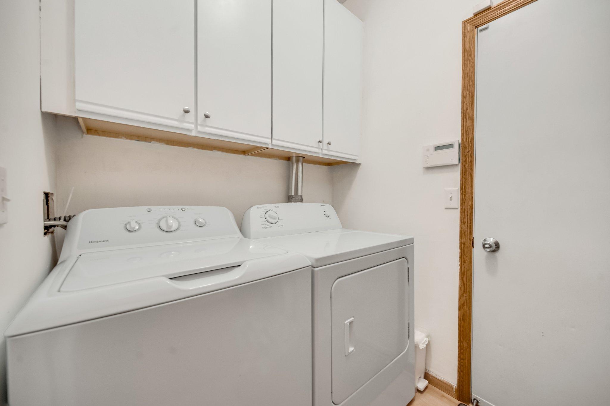8417 Cortland Road Eden Prairie, MN 55344 - Photo 12 of 26 Gallery Image 12