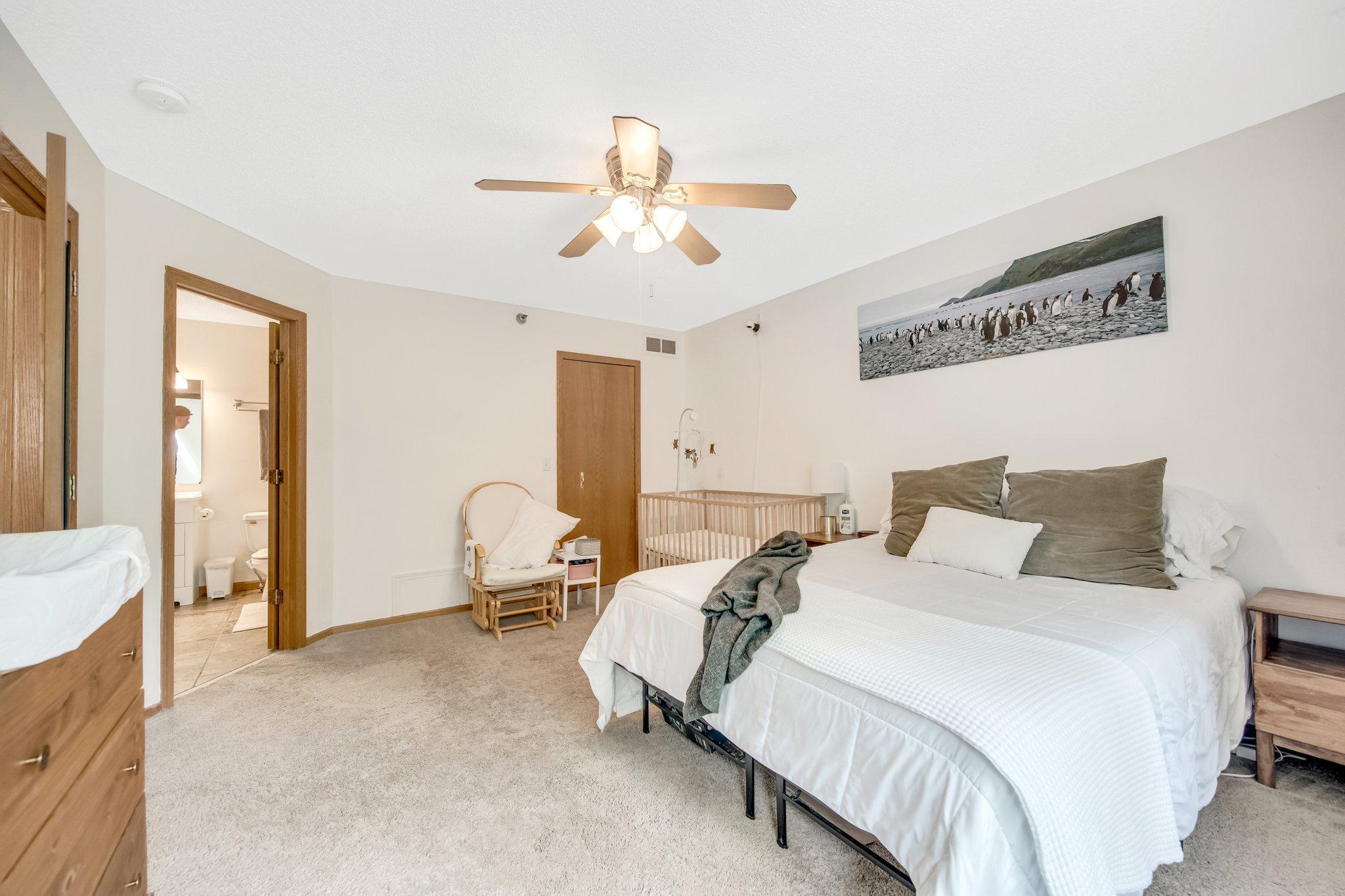 8417 Cortland Road Eden Prairie, MN 55344 - Photo 14 of 26 Gallery Image 14