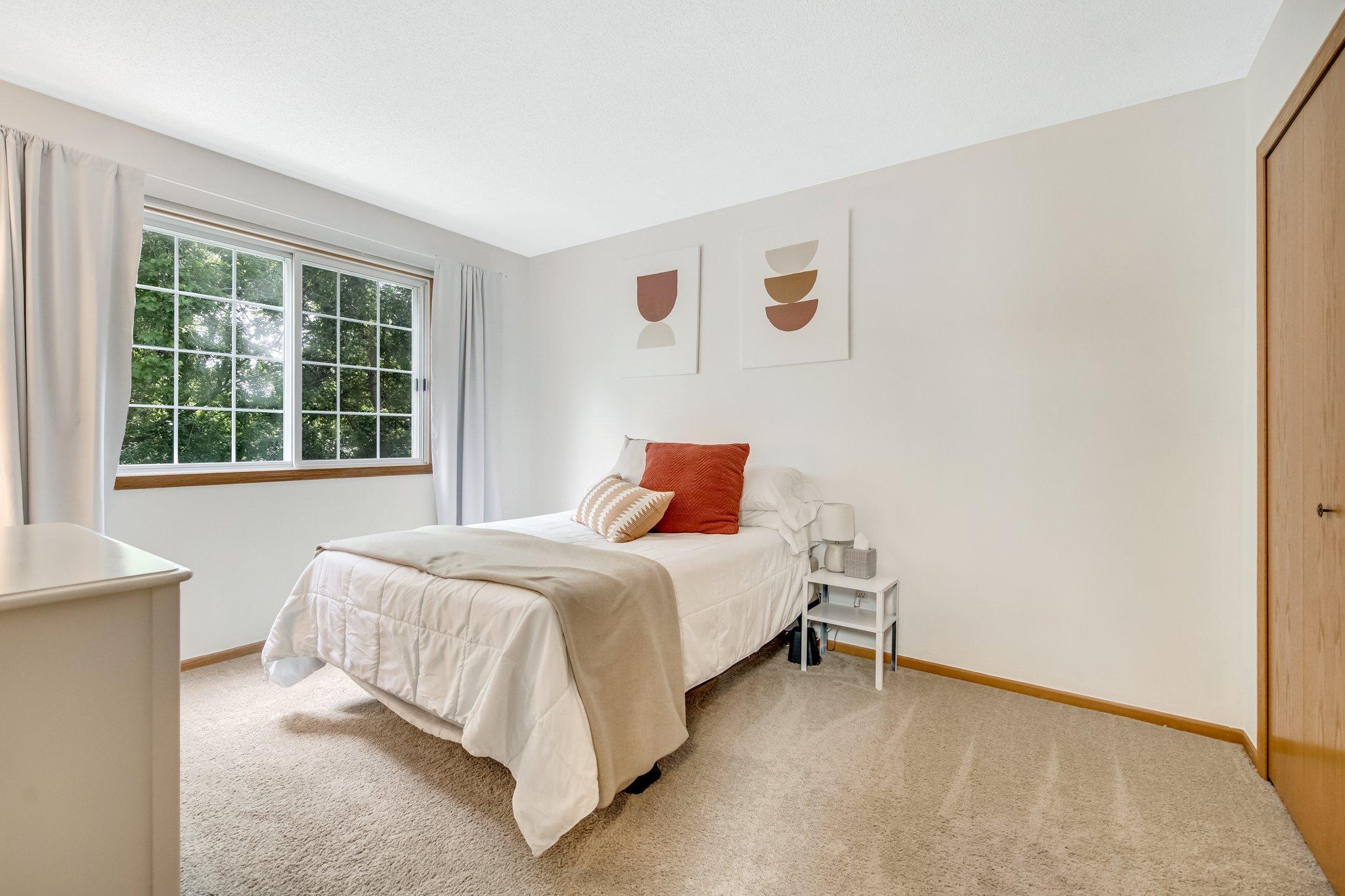 8417 Cortland Road Eden Prairie, MN 55344 - Photo 19 of 26 Gallery Image 19