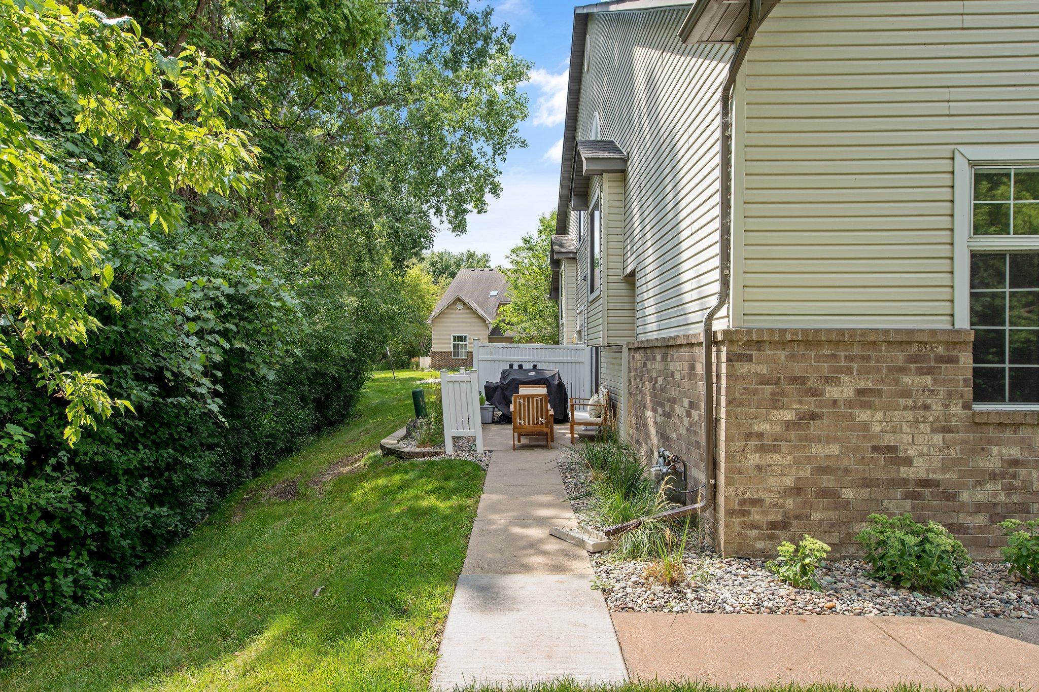 8417 Cortland Road Eden Prairie, MN 55344 - Photo 24 of 26 Gallery Image 24