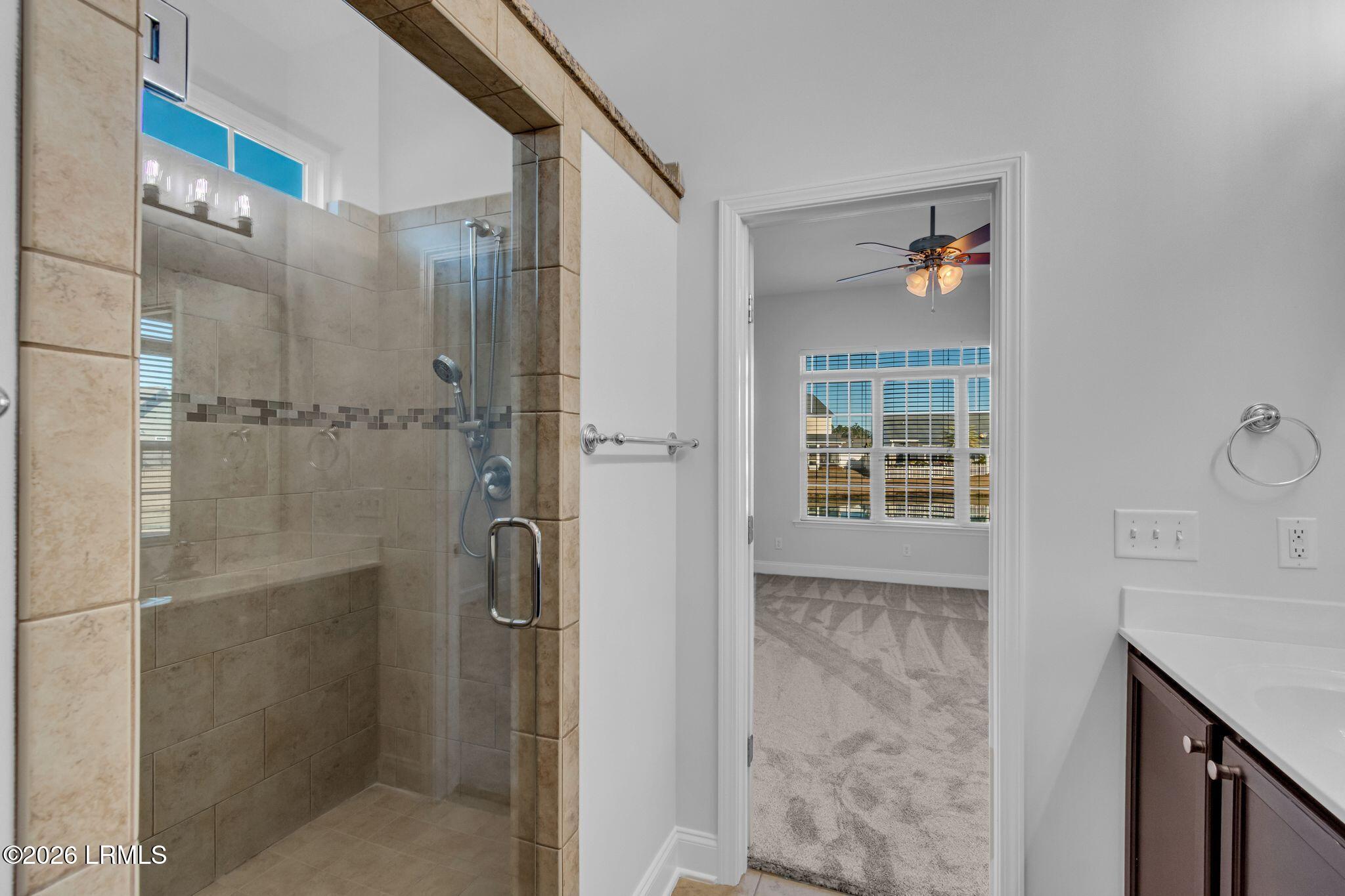 192 Regiment Street Ridgeland, SC 29936 - Photo 14 of 26 14 192 Regiment St Master Bath