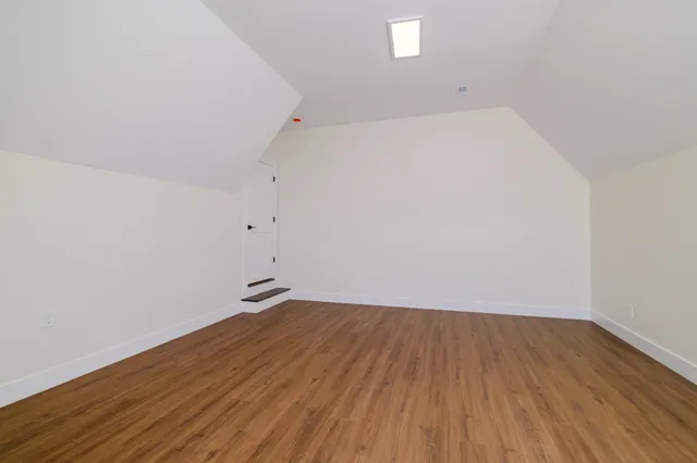 $815,999 | 347 Campfire Court, Winchester, TN 37398