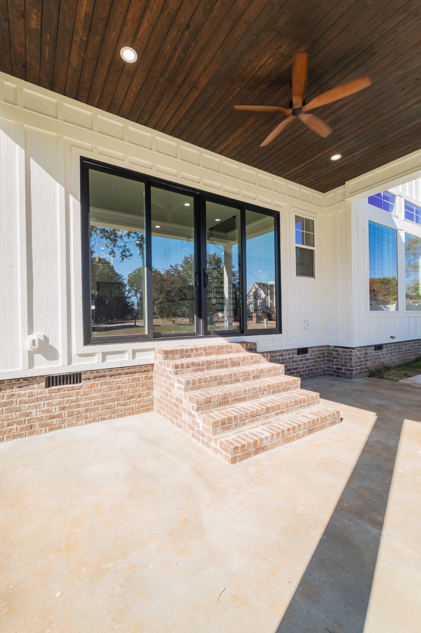 347 Campfire Court Winchester, TN 37398 - Photo 7 of 87