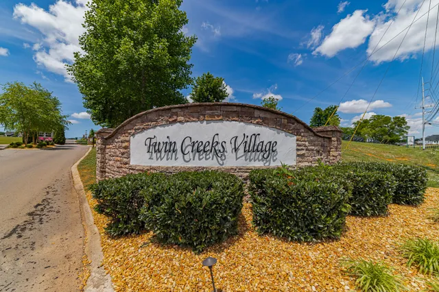 $815,999 | 347 Campfire Court, Winchester, TN 37398