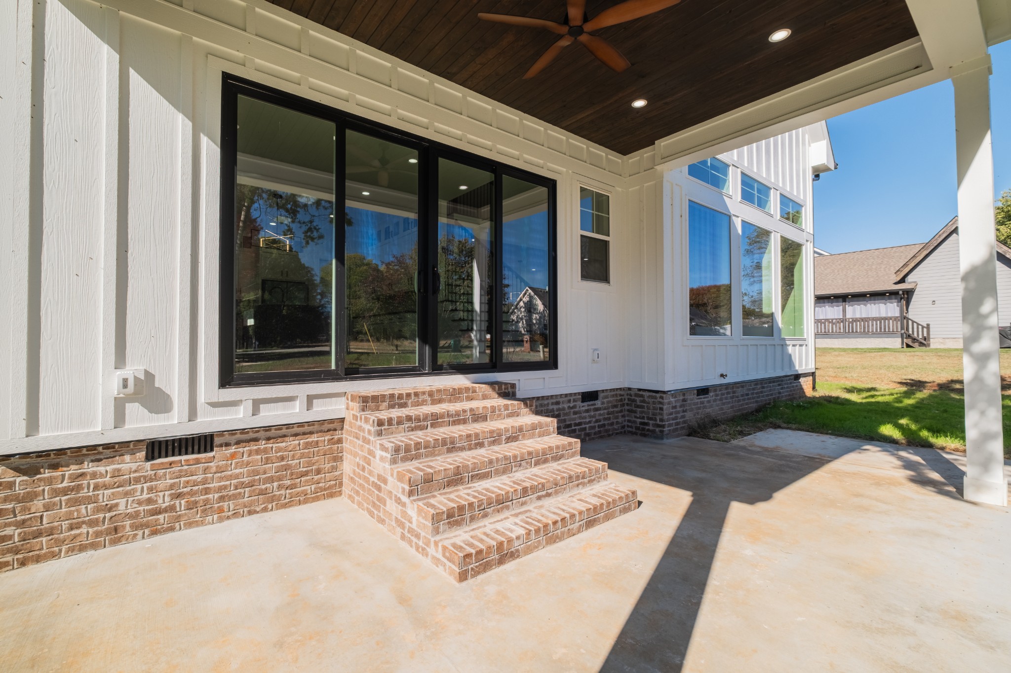 347 Campfire Court Winchester, TN 37398 - Photo 8 of 87