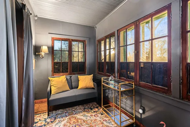 $349,000 | 200 Gresham Street, Smithville, TX 78957