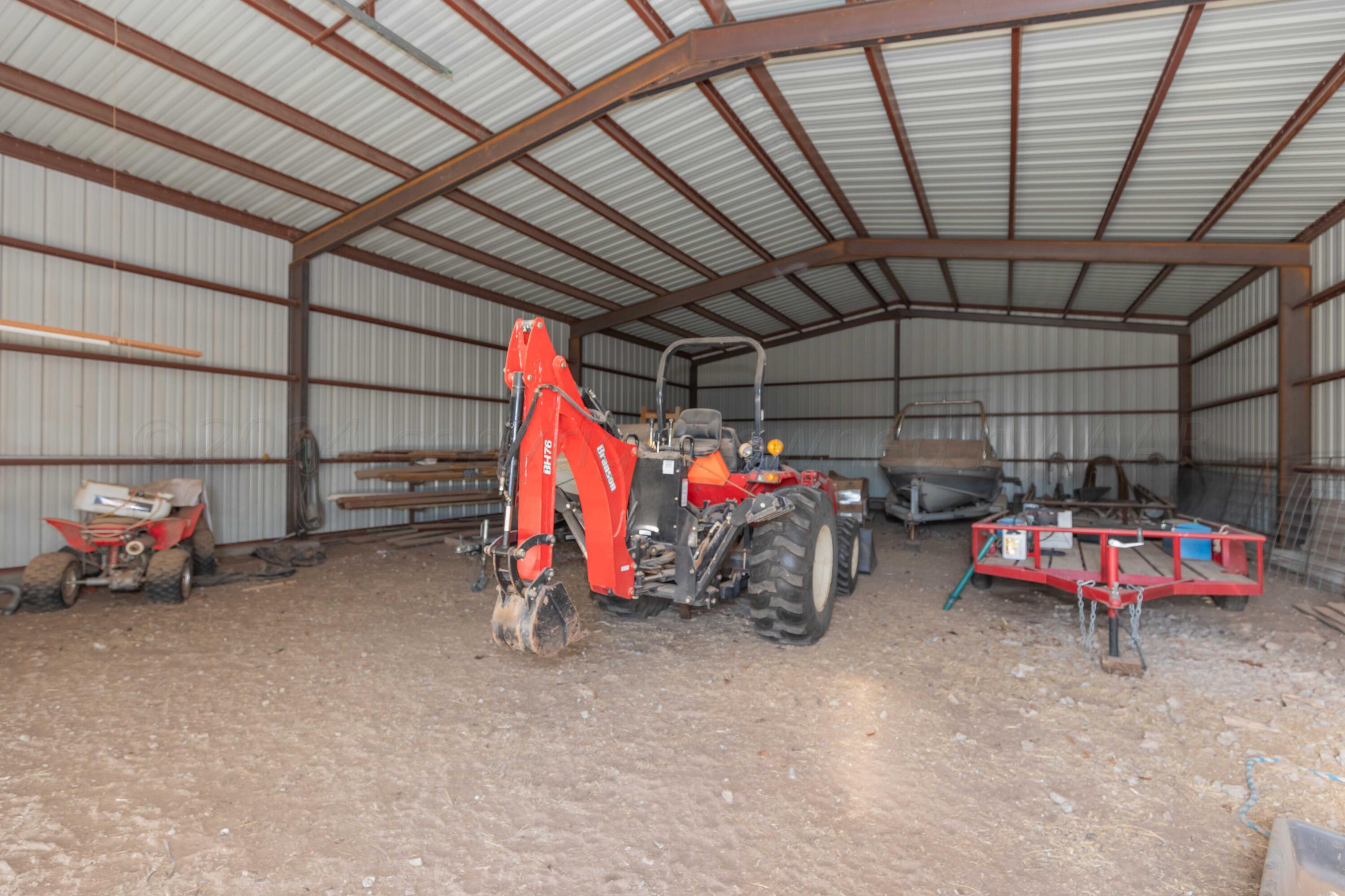 6700 West Dowlen Road Happy, TX 79042 - Photo 43 of 58 BARN VIEW 2