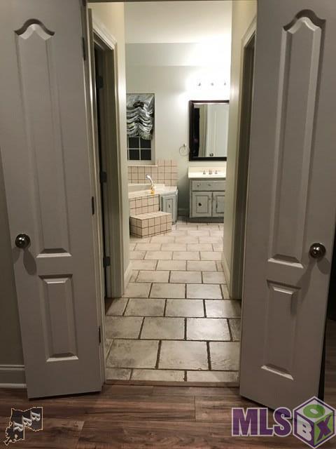 216 Lake View Drive Raceland, LA 70394 - Photo 12 of 15 Gallery Image 12