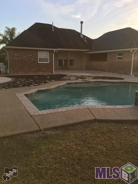 216 Lake View Drive Raceland, LA 70394 - Photo 2 of 15 Gallery Image 2