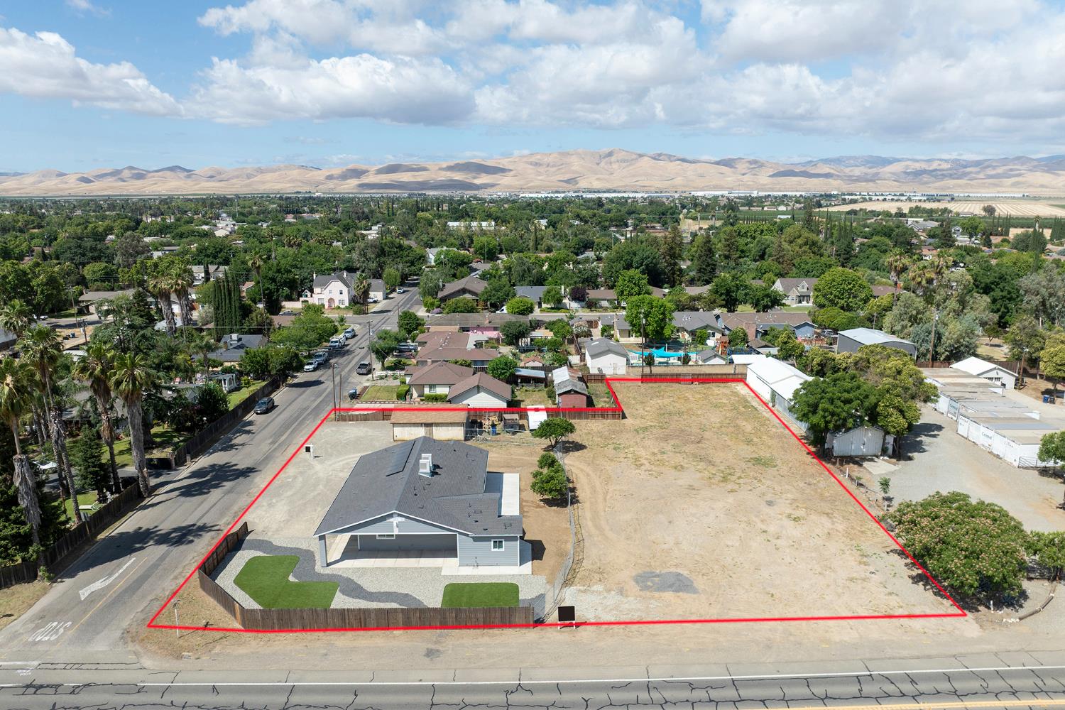 720 North 2nd Street Patterson, CA 95363 - Photo 9 of 84