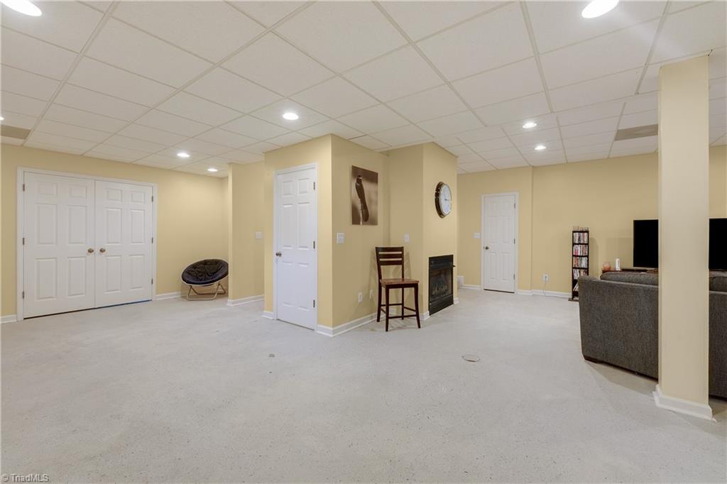 1419 Heathcliff Road High Point, NC 27262 - Photo 36 of 46 Gallery Image 36