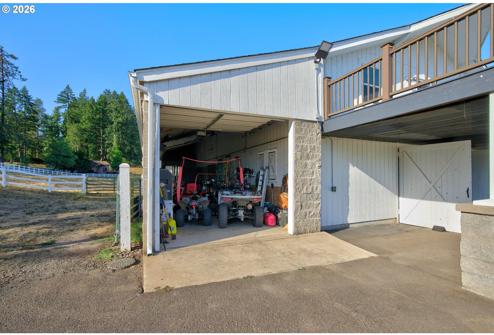 37691 Upper Camp Creek Road Springfield, OR 97478 - Photo 39 of 48 Gallery Image 39