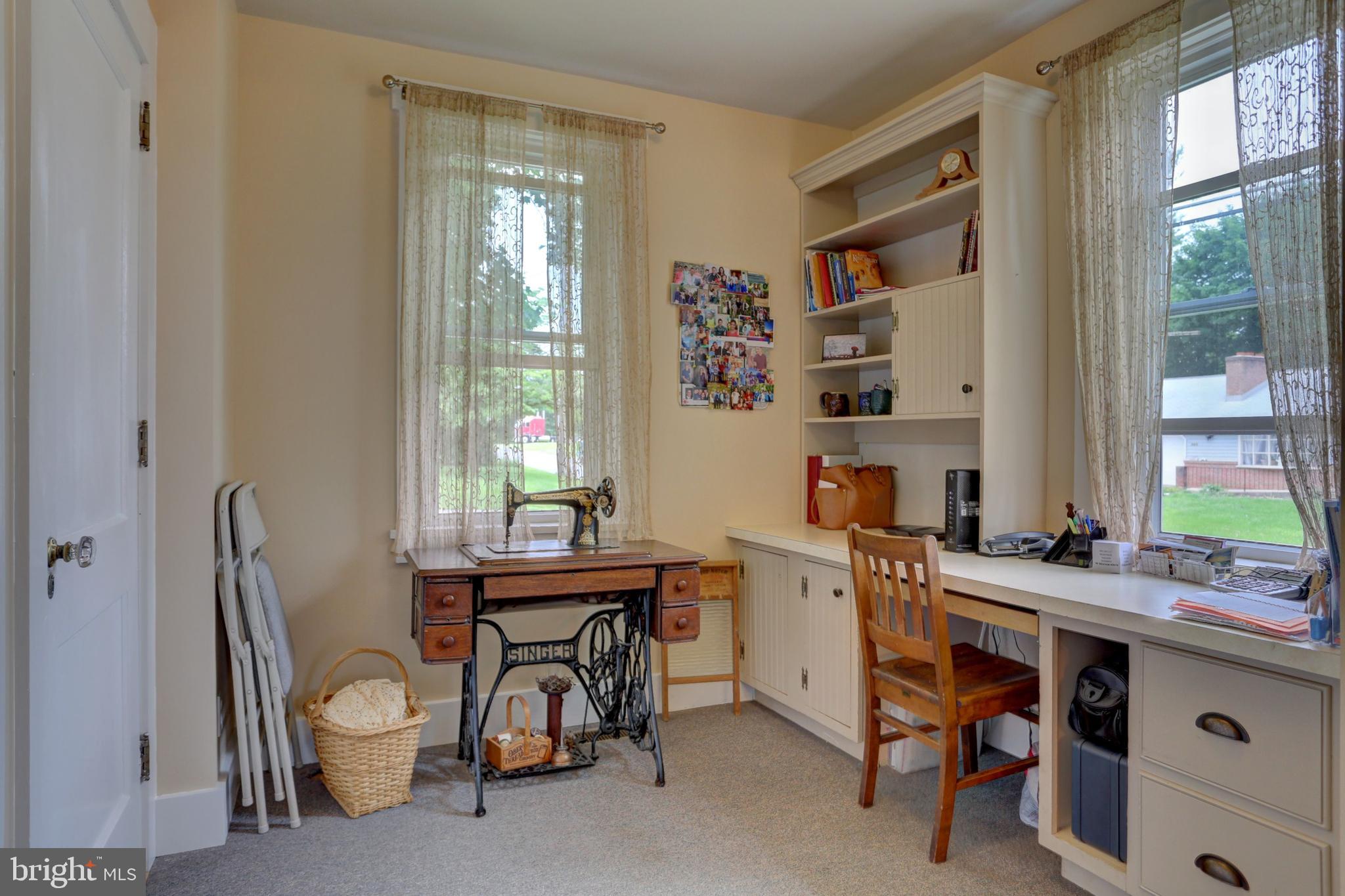 304 Shultz Road Lancaster, PA 17603 - Photo 12 of 26 Gallery Image 12