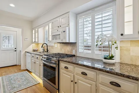 $850,000 | 6044 Anita Street, Dallas, TX 75206