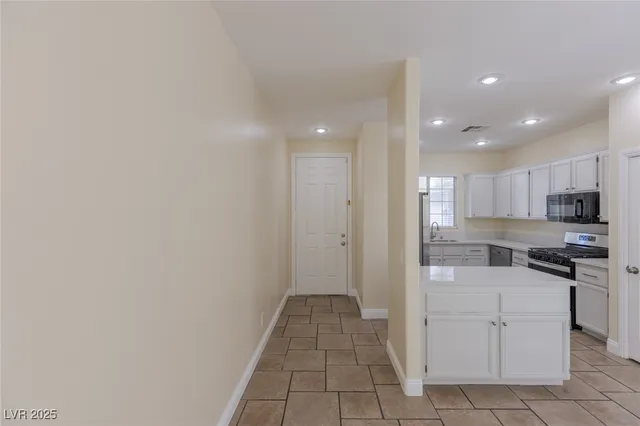 $2,050 | 10382 Cherry Brook Street, Las Vegas, NV 89183