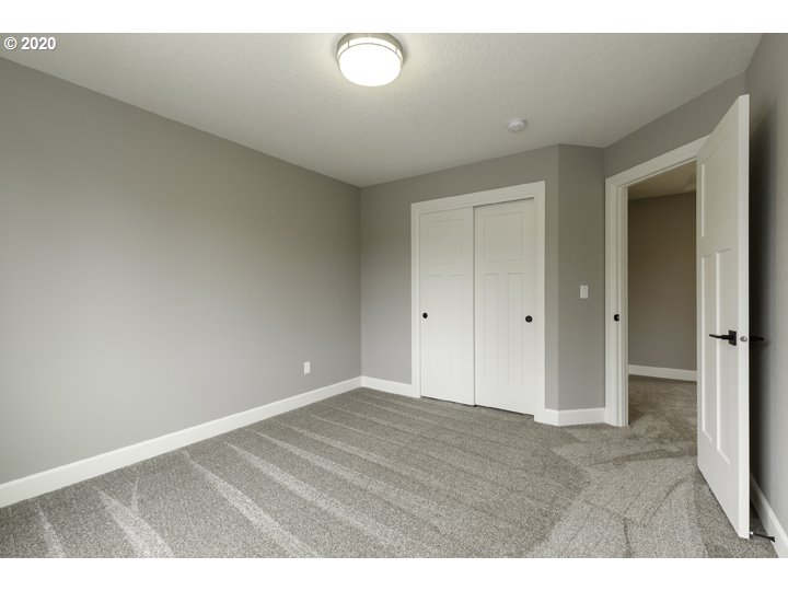 16992 University Avenue Sandy, OR 97055 - Photo 26 of 29