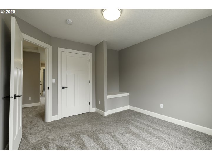 16992 University Avenue Sandy, OR 97055 - Photo 29 of 29