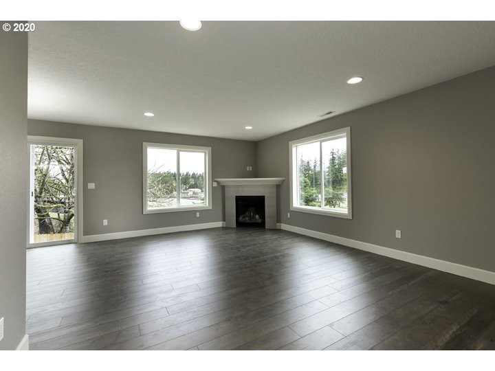 16992 University Avenue Sandy, OR 97055 - Photo 6 of 29