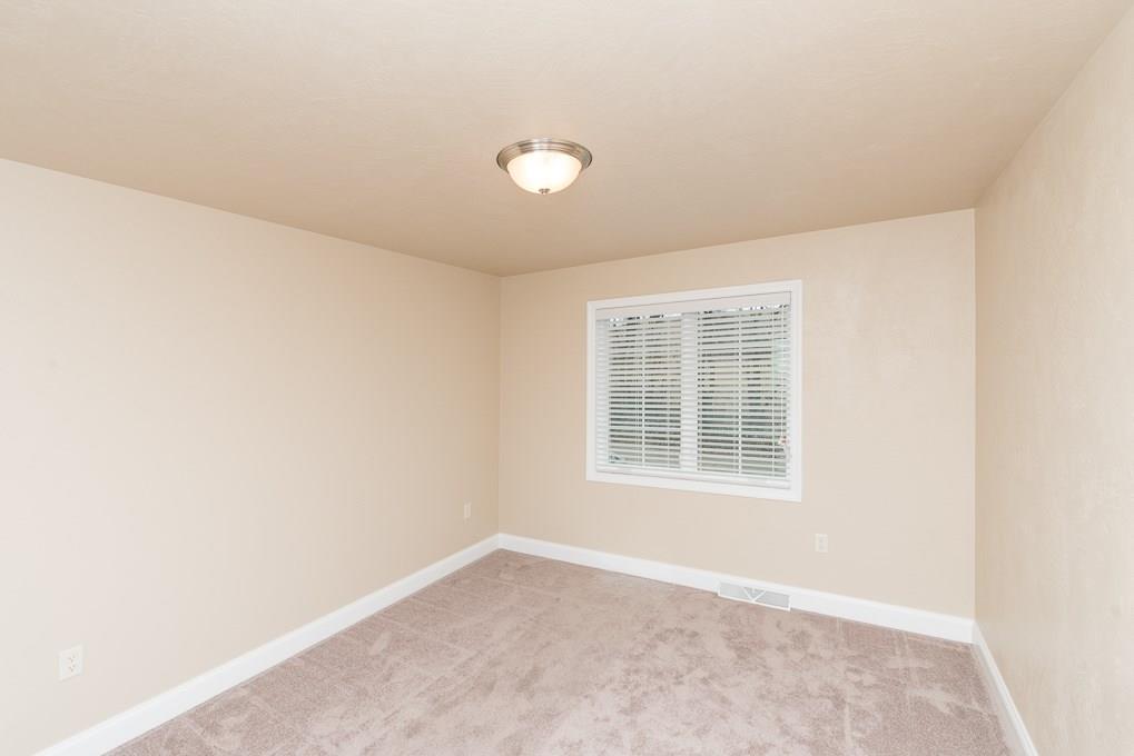 305 Durst Road Irwin, PA 15642 - Photo 21 of 23 Gallery Image 21