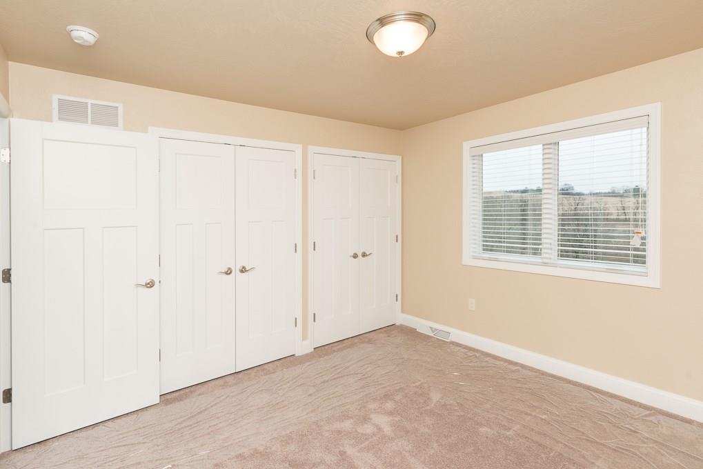 305 Durst Road Irwin, PA 15642 - Photo 22 of 23 Gallery Image 22