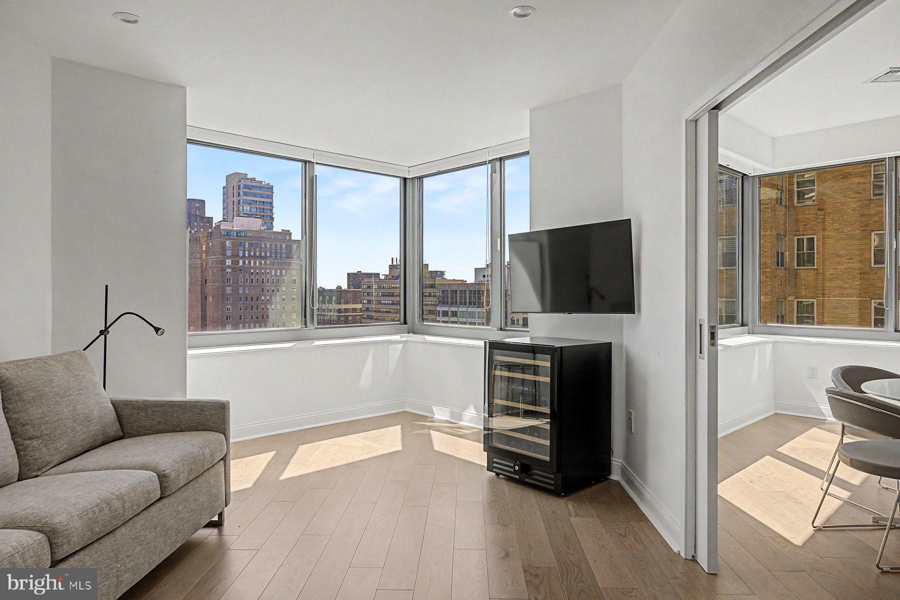 202-210 West Rittenhouse Square, Unit 1808 Philadelphia, PA 19103 - Photo 18 of 44